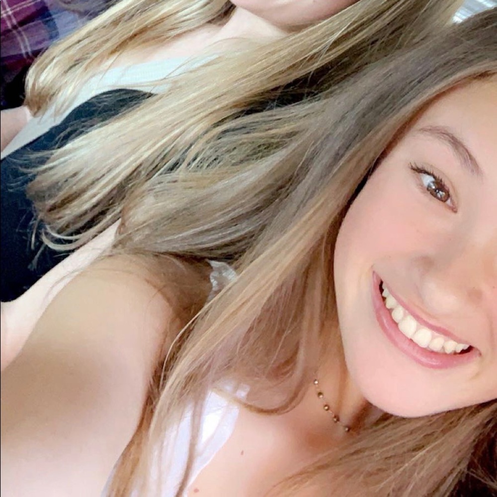 Meet your Posher, Lucy